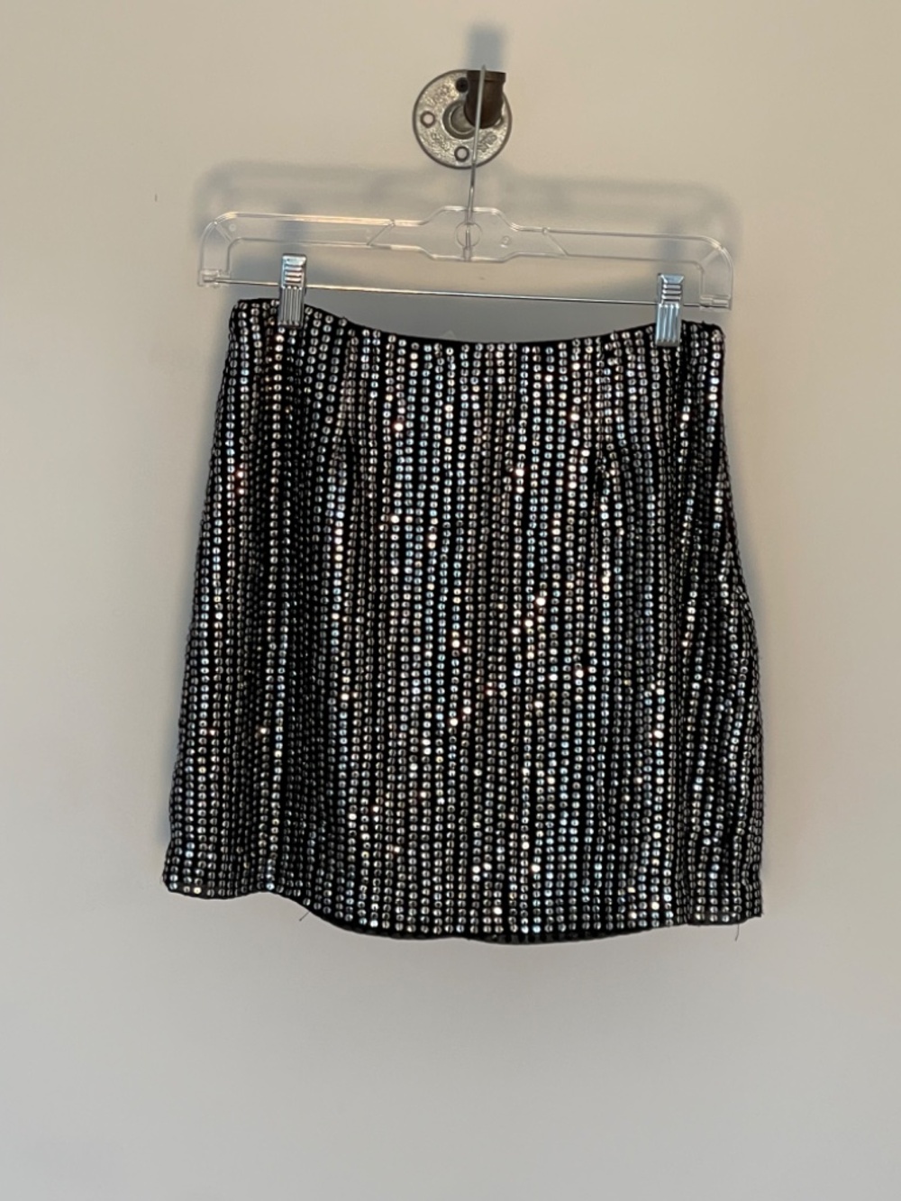 French Connection Sequin Mini Skirt NWT Size 2 Silver & Black Party Skirt